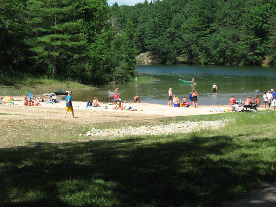 Image: Stewart County Park - beach is open